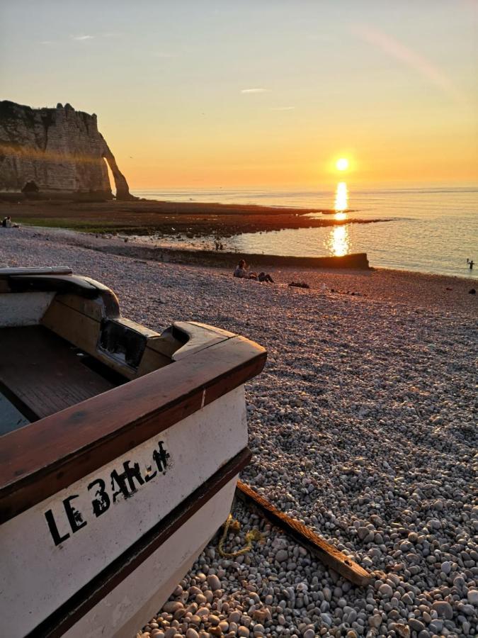 Les 4 Seasons, Agreable Gite Avec Terrasse Et Jardin La Croix Bigot Екстериор снимка